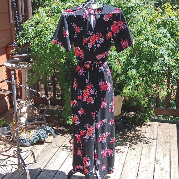 Trixxi Dark Floral Jumpsuit - Picture 1 of 12